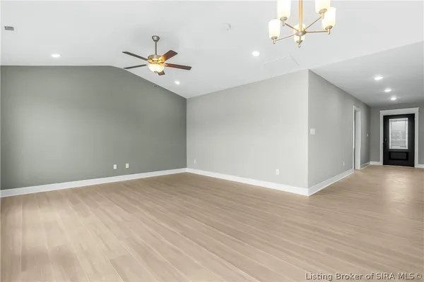 $329,900 | 13947 Deer Run Trace, Floyds Knobs, IN 47143