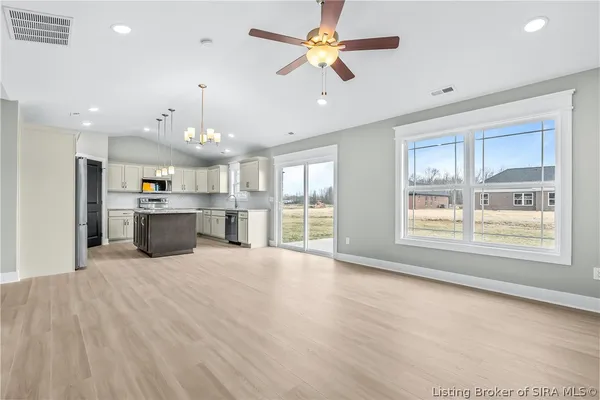 $329,900 | 13947 Deer Run Trace, Floyds Knobs, IN 47143