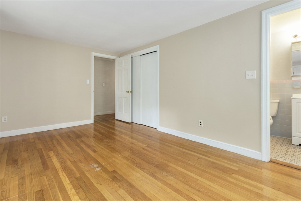 5 Alexandra Road Lynnfield, MA 01940 - Photo 25 of 35 Gallery Image 25