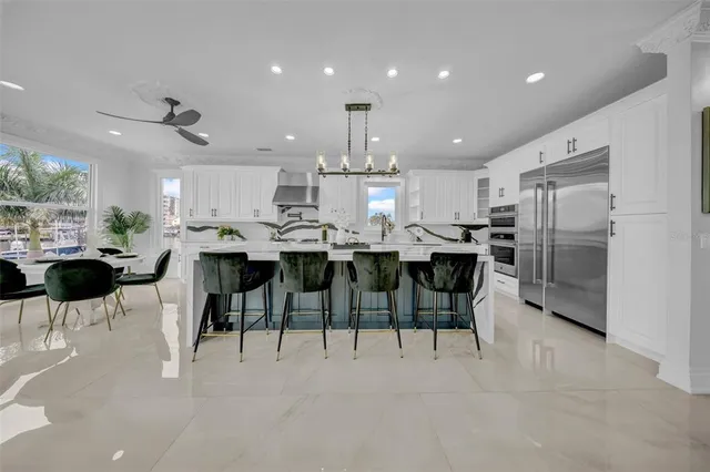 $3,899,999 | 124 Leeward Island, Clearwater Beach, FL 33767