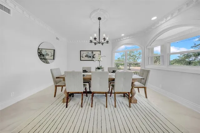 $3,899,999 | 124 Leeward Island, Clearwater Beach, FL 33767