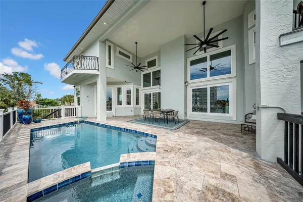 $3,699,999 | 124 Leeward Island, Clearwater Beach, FL 33767