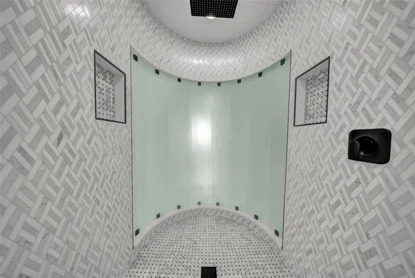 $3,699,999 | 124 Leeward Island, Clearwater Beach, FL 33767