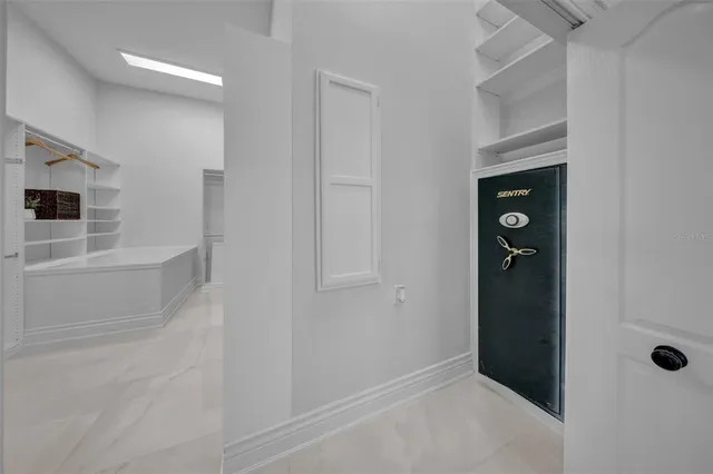 $3,899,999 | 124 Leeward Island, Clearwater Beach, FL 33767