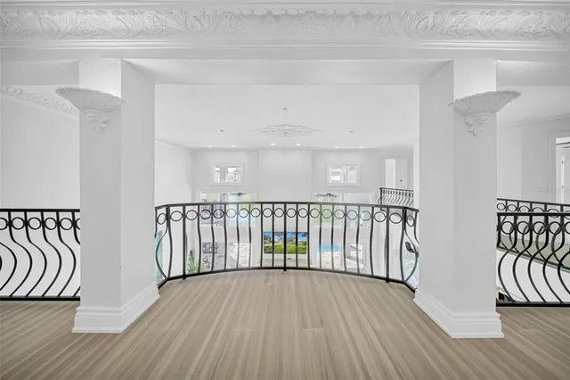 $3,899,999 | 124 Leeward Island, Clearwater Beach, FL 33767