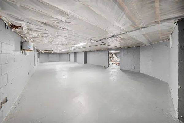 $3,699,999 | 124 Leeward Island, Clearwater Beach, FL 33767