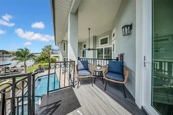 $3,699,999 | 124 Leeward Island, Clearwater Beach, FL 33767