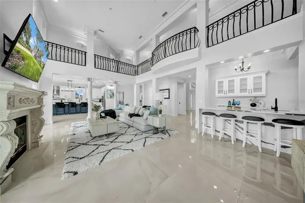 $3,699,999 | 124 Leeward Island, Clearwater Beach, FL 33767