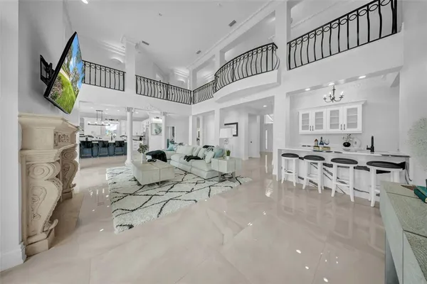 $3,699,999 | 124 Leeward Island, Clearwater Beach, FL 33767