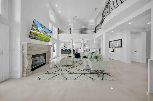 $3,699,999 | 124 Leeward Island, Clearwater Beach, FL 33767