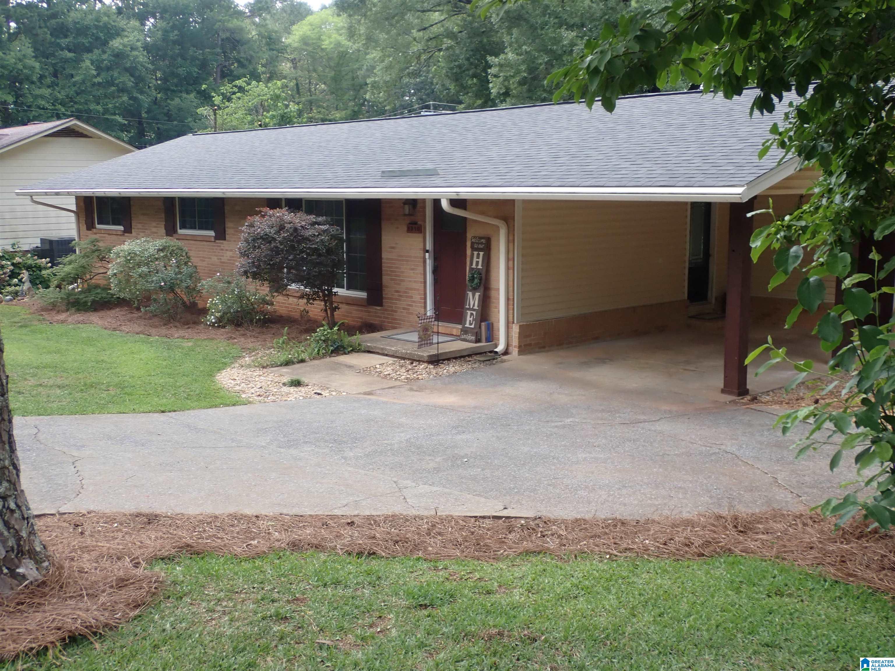 1310 Terrace Road Sylacauga, AL 35150 - Photo 3 of 37
