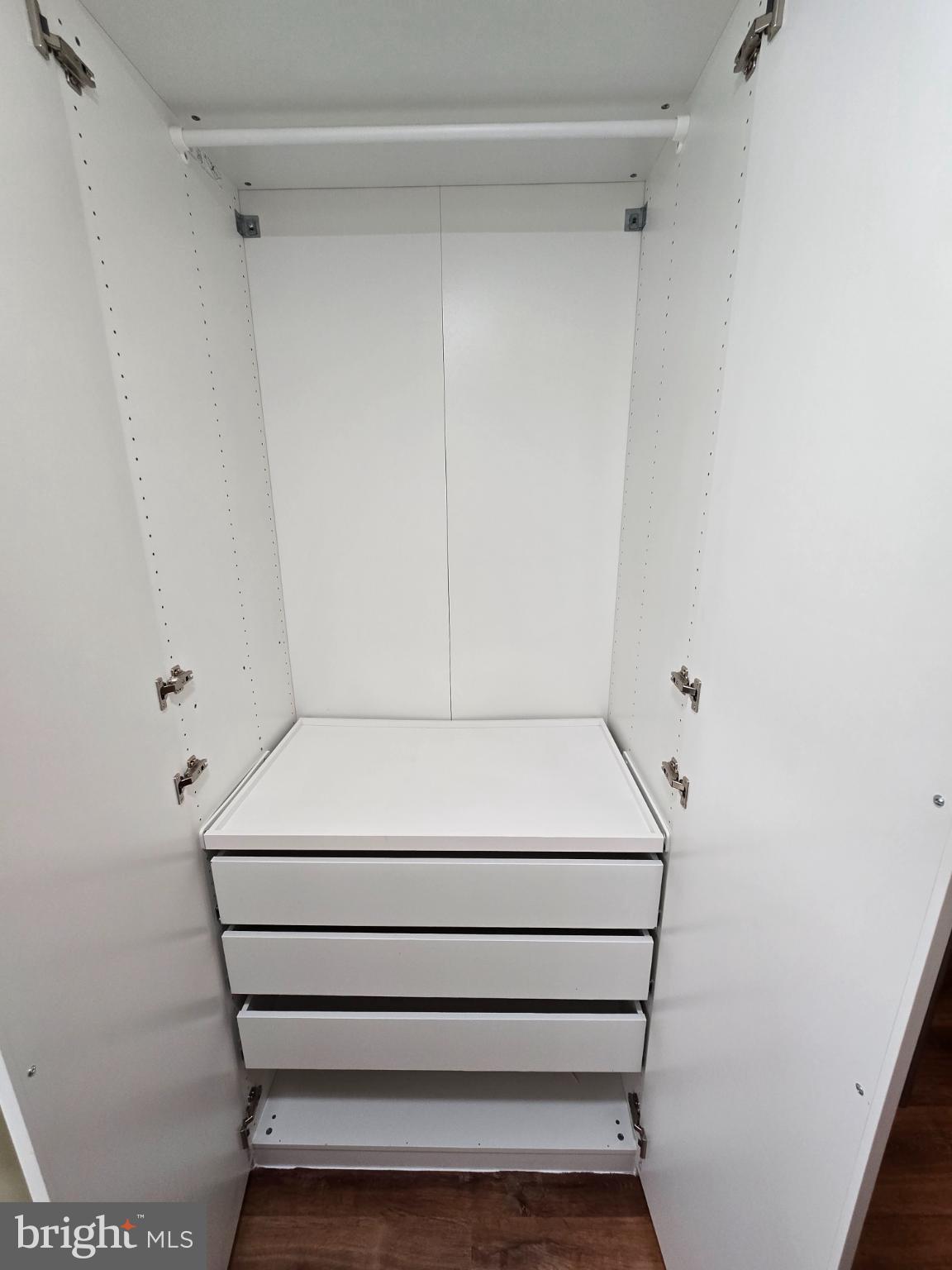 20000 Wyman Way Germantown, MD 20874 - Photo 29 of 56 Sleek, modern storage solution awaits.