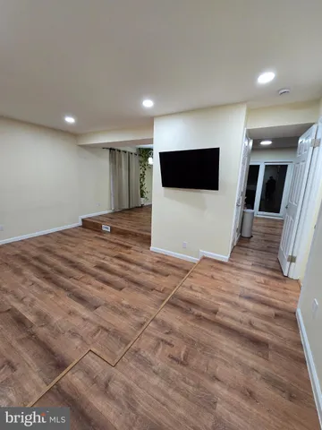 $2,700 | 20000 Wyman Way, Germantown, MD 20874