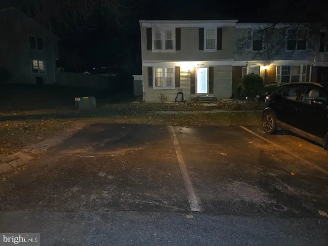 $2,700 | 20000 Wyman Way, Germantown, MD 20874