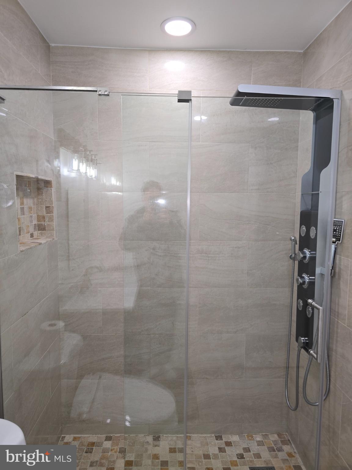 20000 Wyman Way Germantown, MD 20874 - Photo 10 of 56 a bathroom with a shower