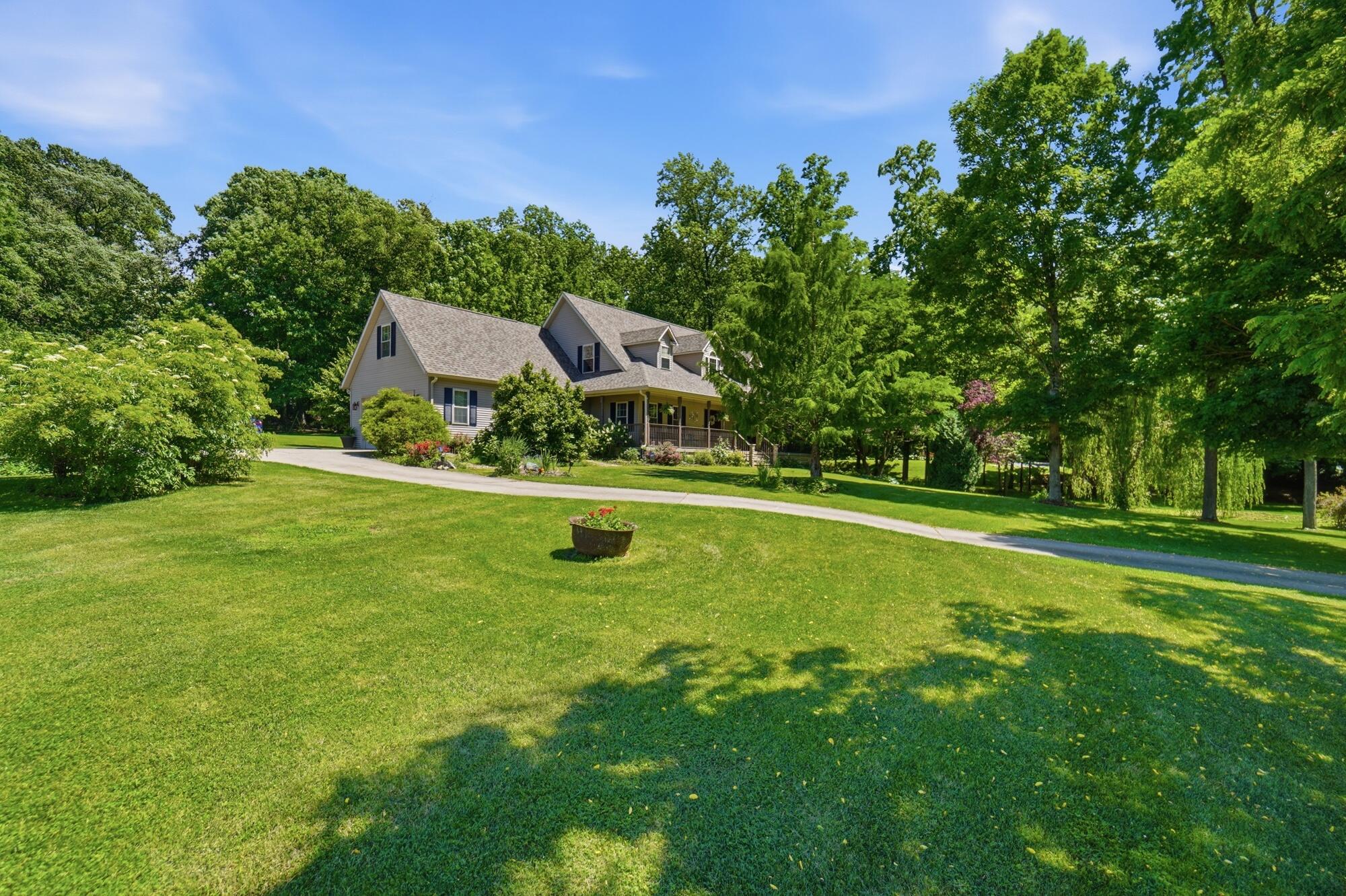 5700 Kizer Lane Springfield, OH 45502 - Photo 4 of 100