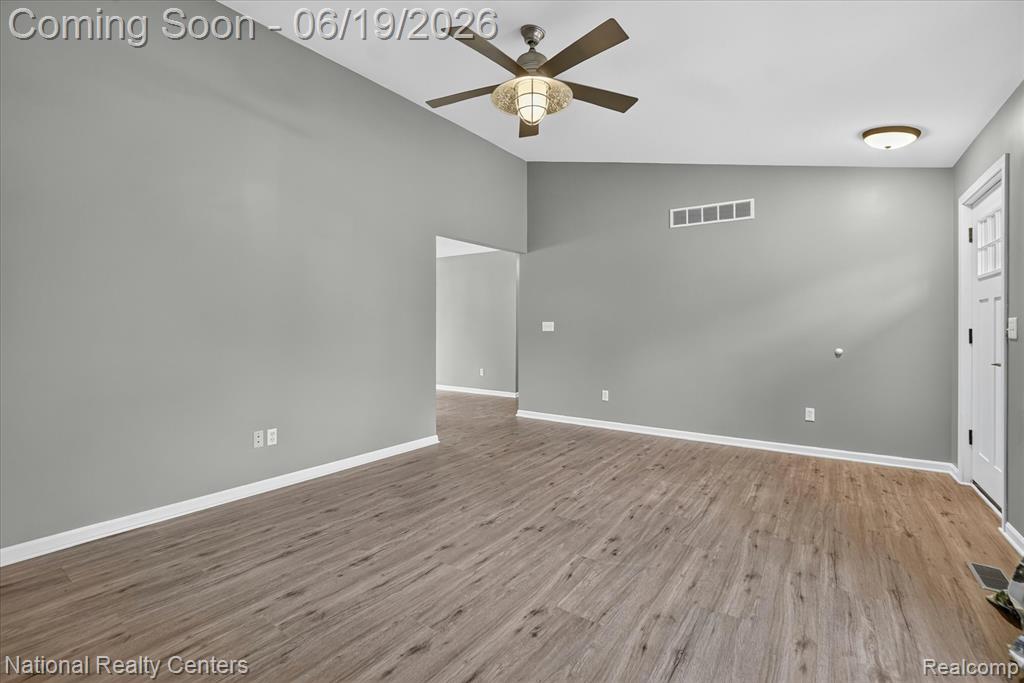 8280 West Rolston Road Linden, MI 48451 - Photo 5 of 47