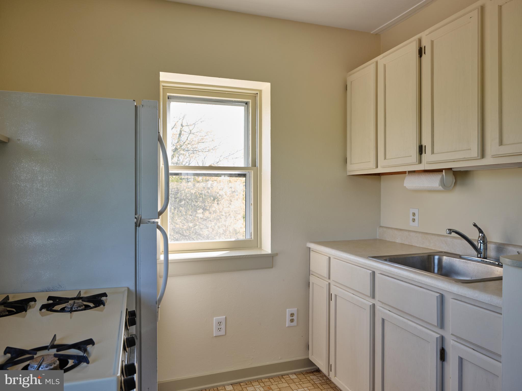 3501 Allentown Road Hatfield, PA 19440 - Photo 40 of 51 Apartment kitchen
