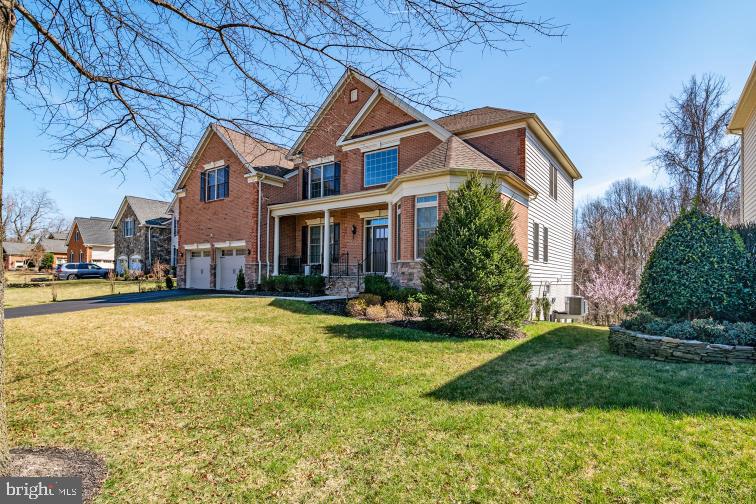 11307 Marlboro Ridge Road Upper Marlboro, MD 20772 - Photo 3 of 57 Gallery Image 3