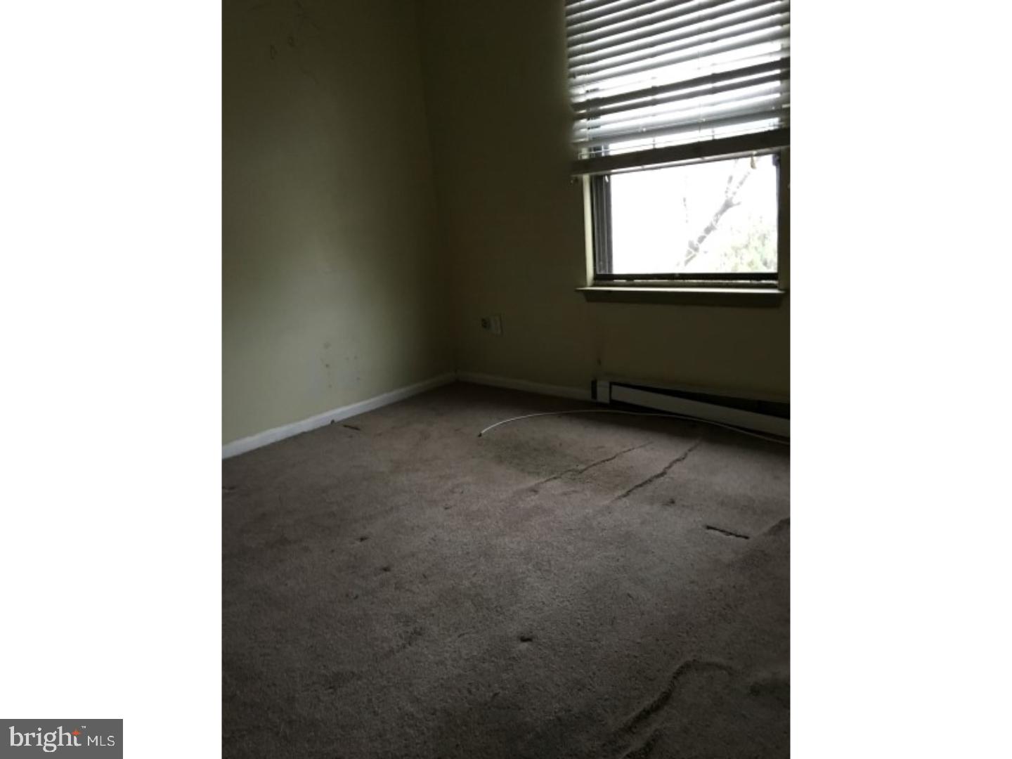 87 Hampshire Road Sicklerville, NJ 08081 - Photo 8 of 14
