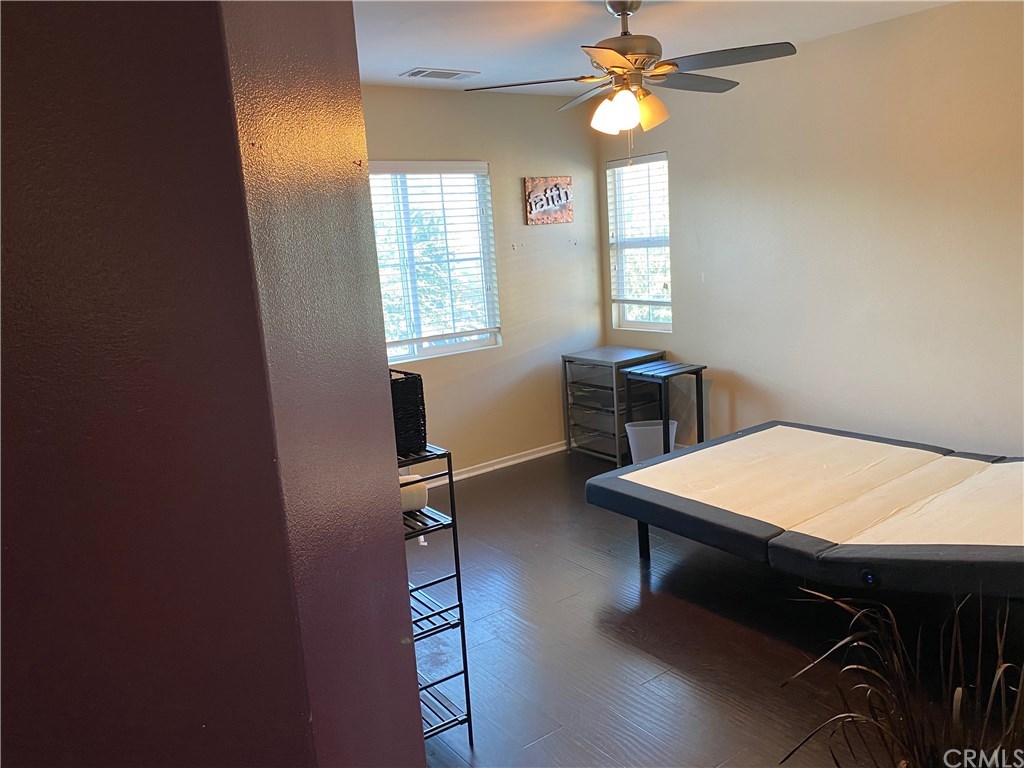 537 Kennedy Street Rialto, CA 92376 - Photo 19 of 32 Bedrm 1