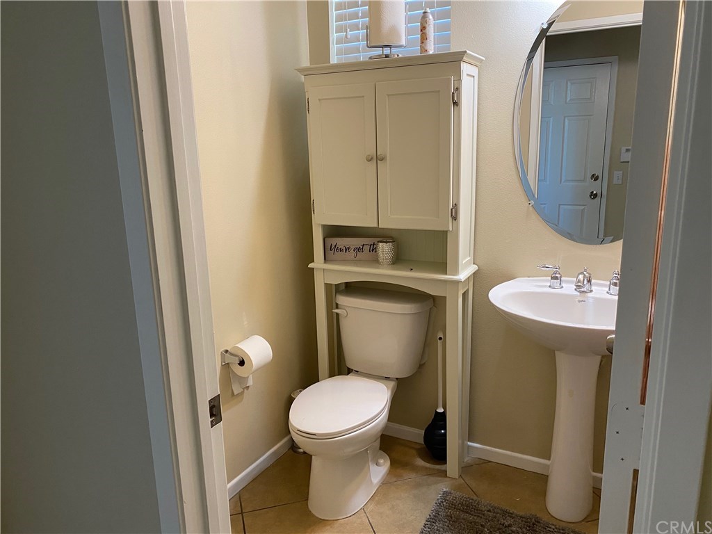 Guest Powder Room