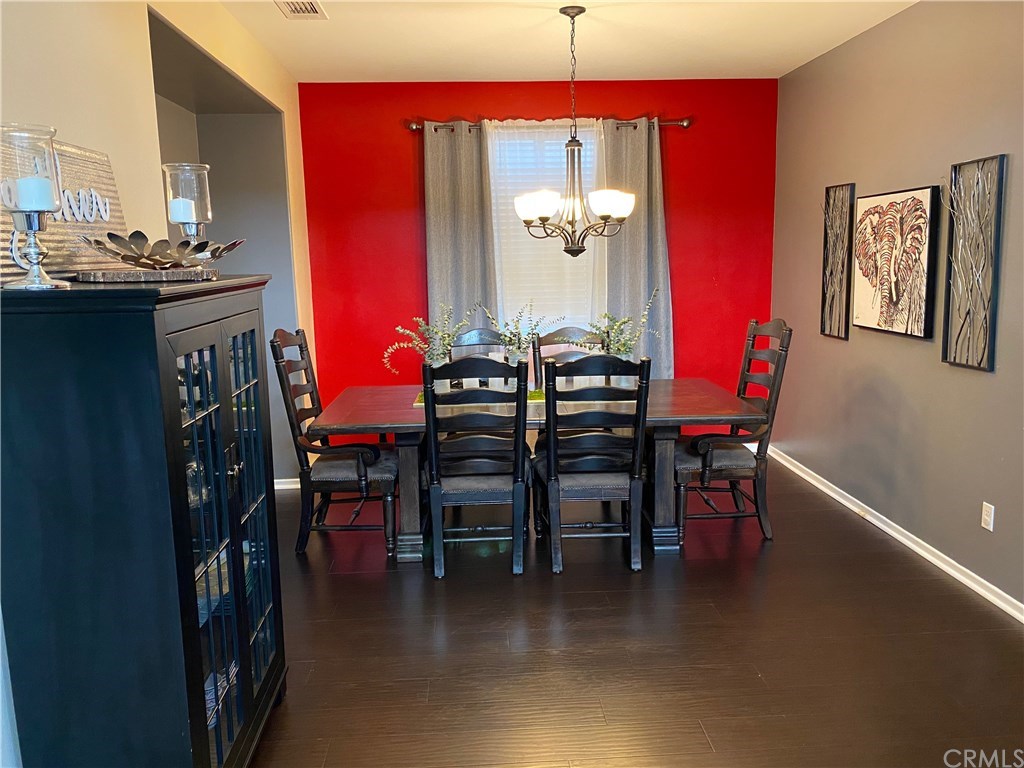 537 Kennedy Street Rialto, CA 92376 - Photo 10 of 32 Formal Dining Room