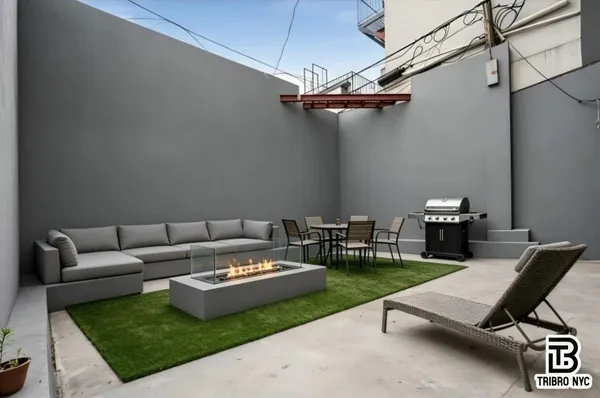 $7,100 | 92 Manhattan Avenue, Unit 1M | Williamsburg