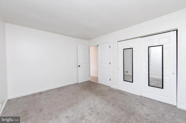 $240,000 | 104 Wisteria Lane, Carneys Point, NJ 08069