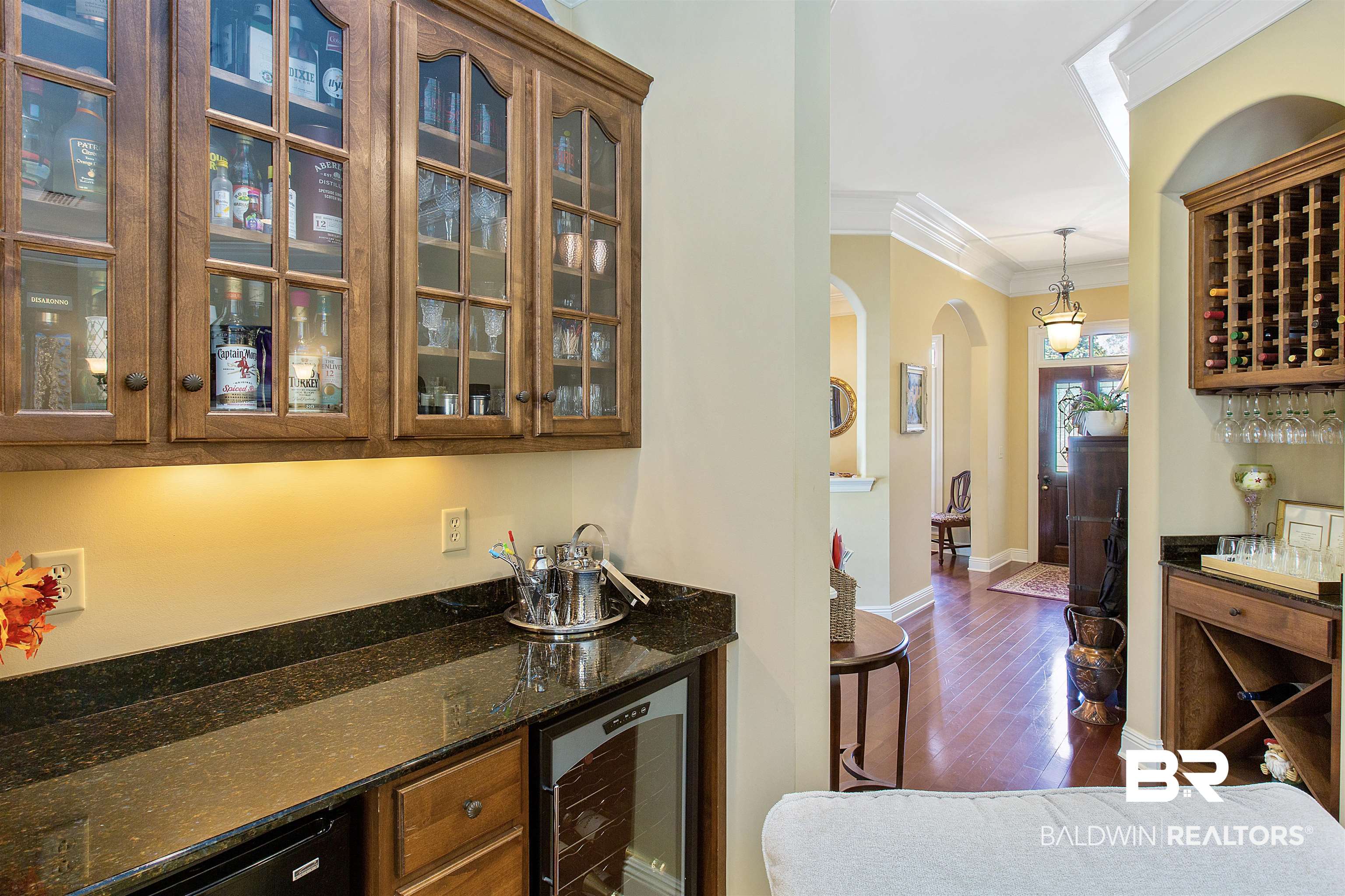 112 Pinnacle Court Fairhope, AL 36532 - Photo 13 of 44 Wet Bar