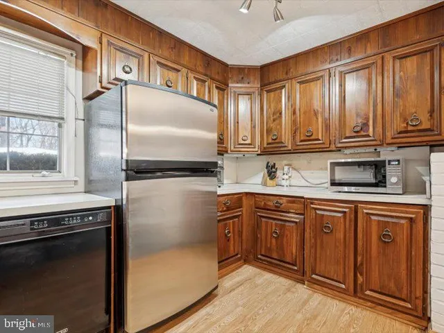 $320,000 | 423 Magnolia Drive, Levittown, PA 19054