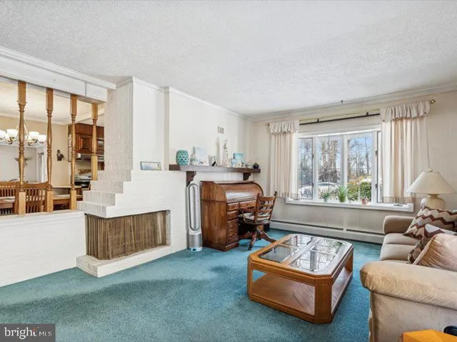 $320,000 | 423 Magnolia Drive, Levittown, PA 19054