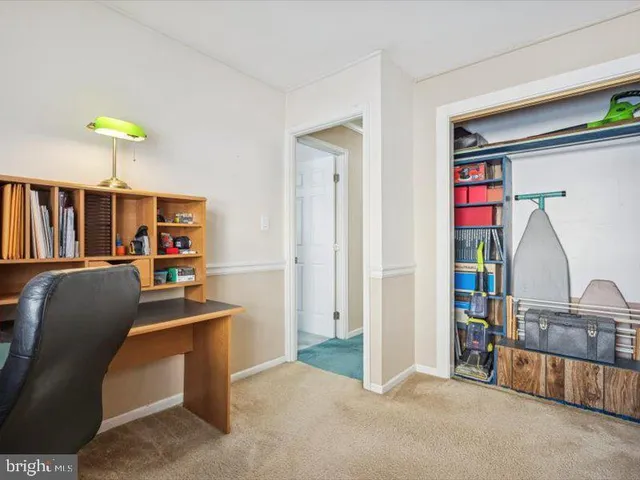 $320,000 | 423 Magnolia Drive, Levittown, PA 19054