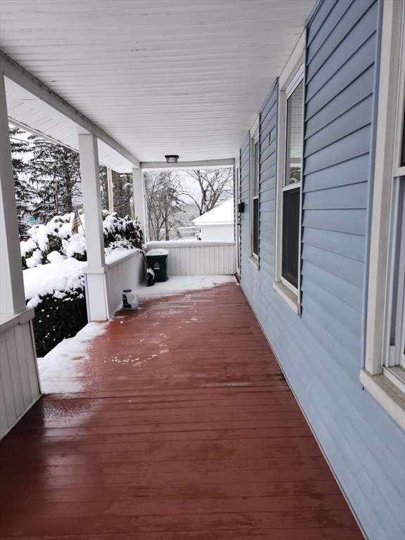 6 Pioneer Road Worcester, MA 01604 - Photo 6 of 39 Gallery Image 6