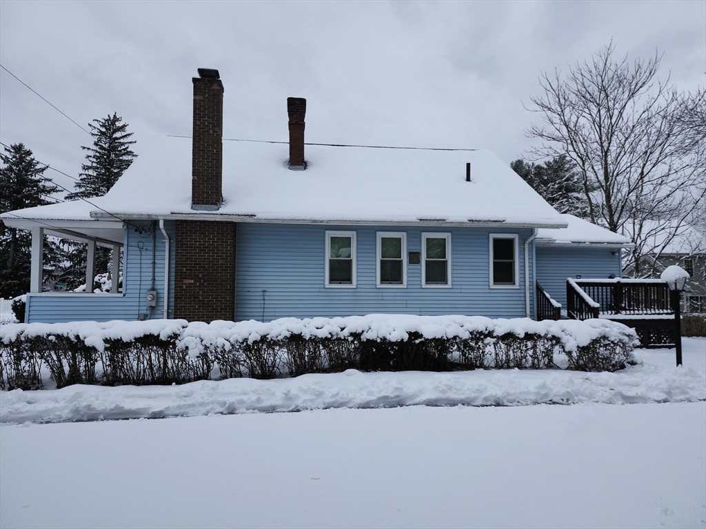 6 Pioneer Road Worcester, MA 01604 - Photo 7 of 39 Gallery Image 7