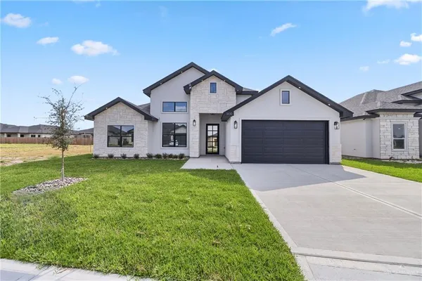 $384,999 | 3100 North Adler Avenue East, Edinburg, TX 78541