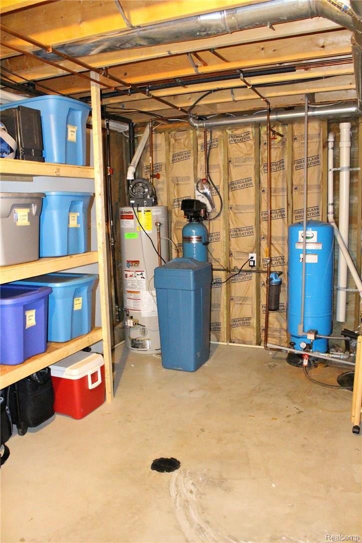 2344 Imlay City Road Lapeer, MI 48446 - Photo 15 of 31 23utility.jpg