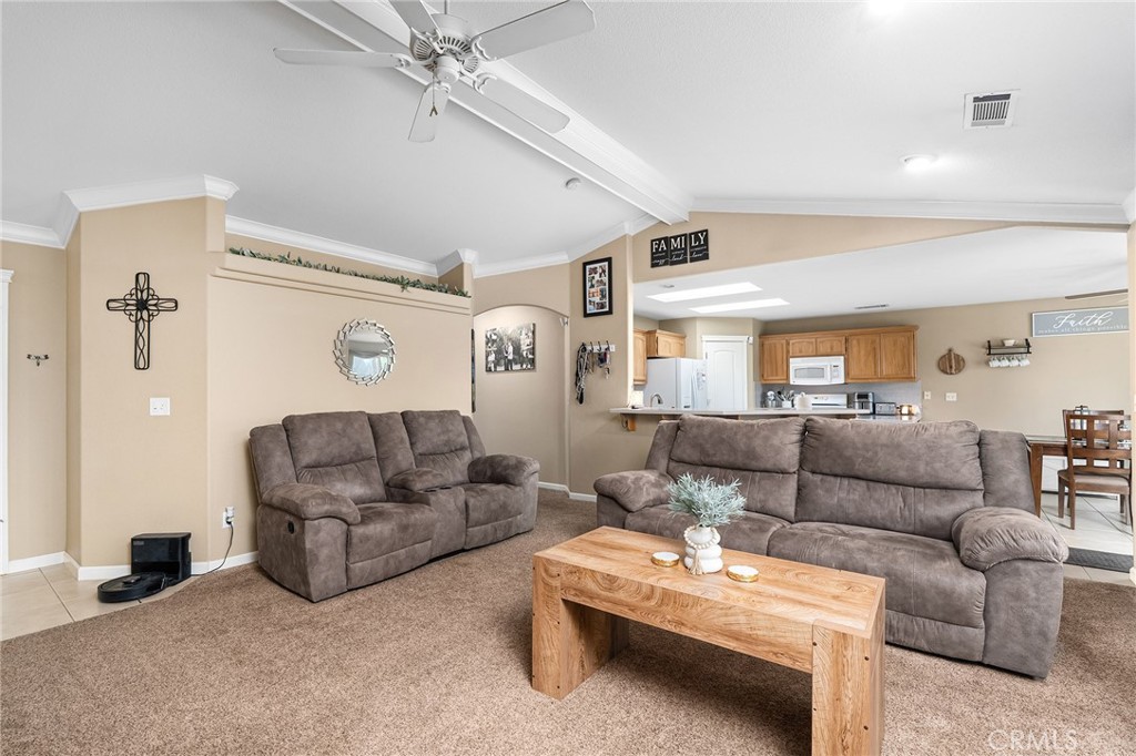 7420 Platinum Way Redding, CA 96001 - Photo 12 of 65