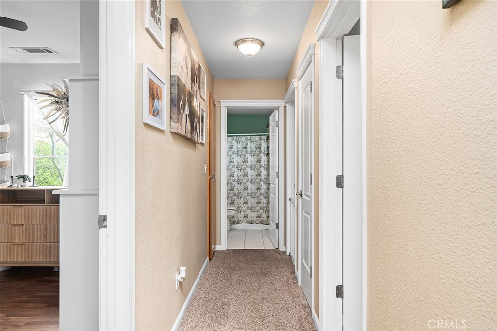 7420 Platinum Way Redding, CA 96001 - Photo 17 of 65