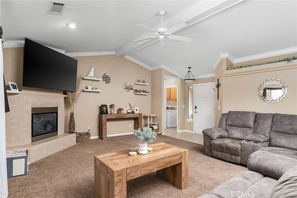 7420 Platinum Way Redding, CA 96001 - Photo 9 of 65