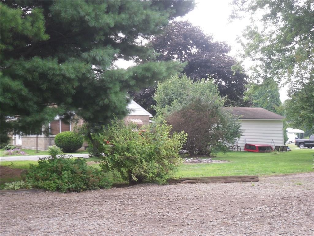 311 Perry Street Prospect, PA 16052 - Photo 4 of 20