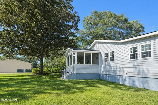 $1,495 | 1501 Hogarth Street, Beaufort, SC 29902