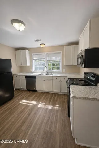 $1,495 | 1501 Hogarth Street, Beaufort, SC 29902