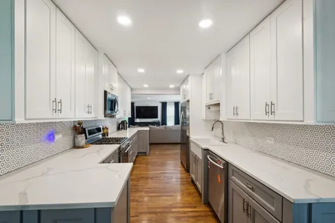 $499,900 | 815 Cumberland Street, Hoffman Estates, IL 60169