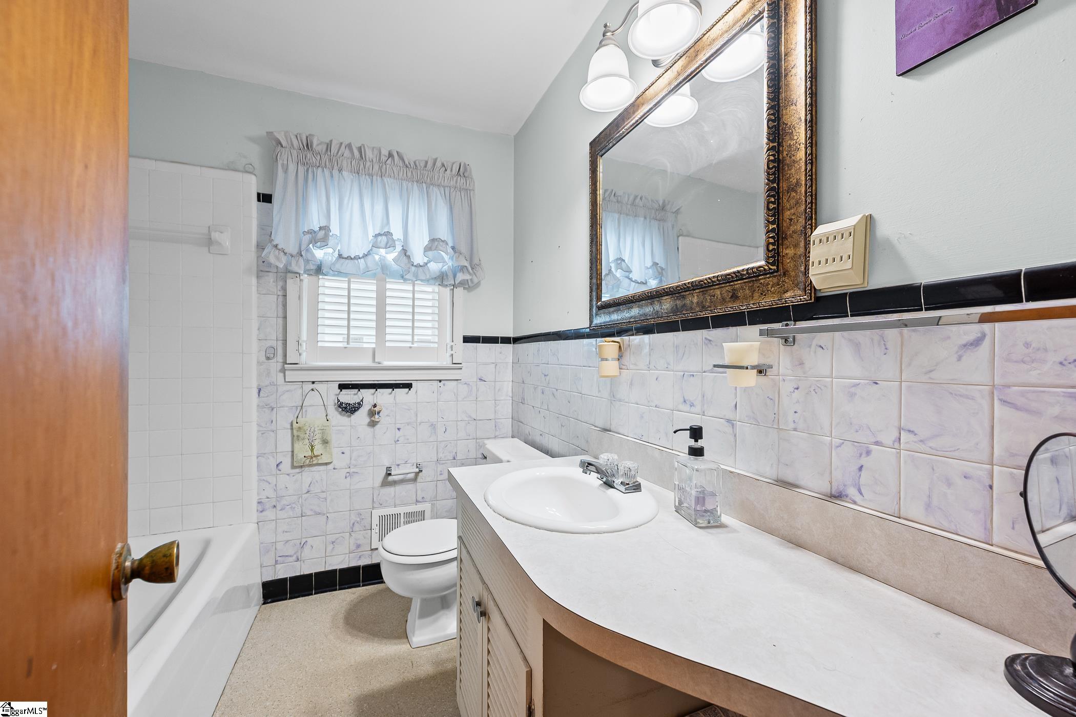 404 Reeves Drive Simpsonville, SC 29681 - Photo 19 of 33 Gallery Image 19