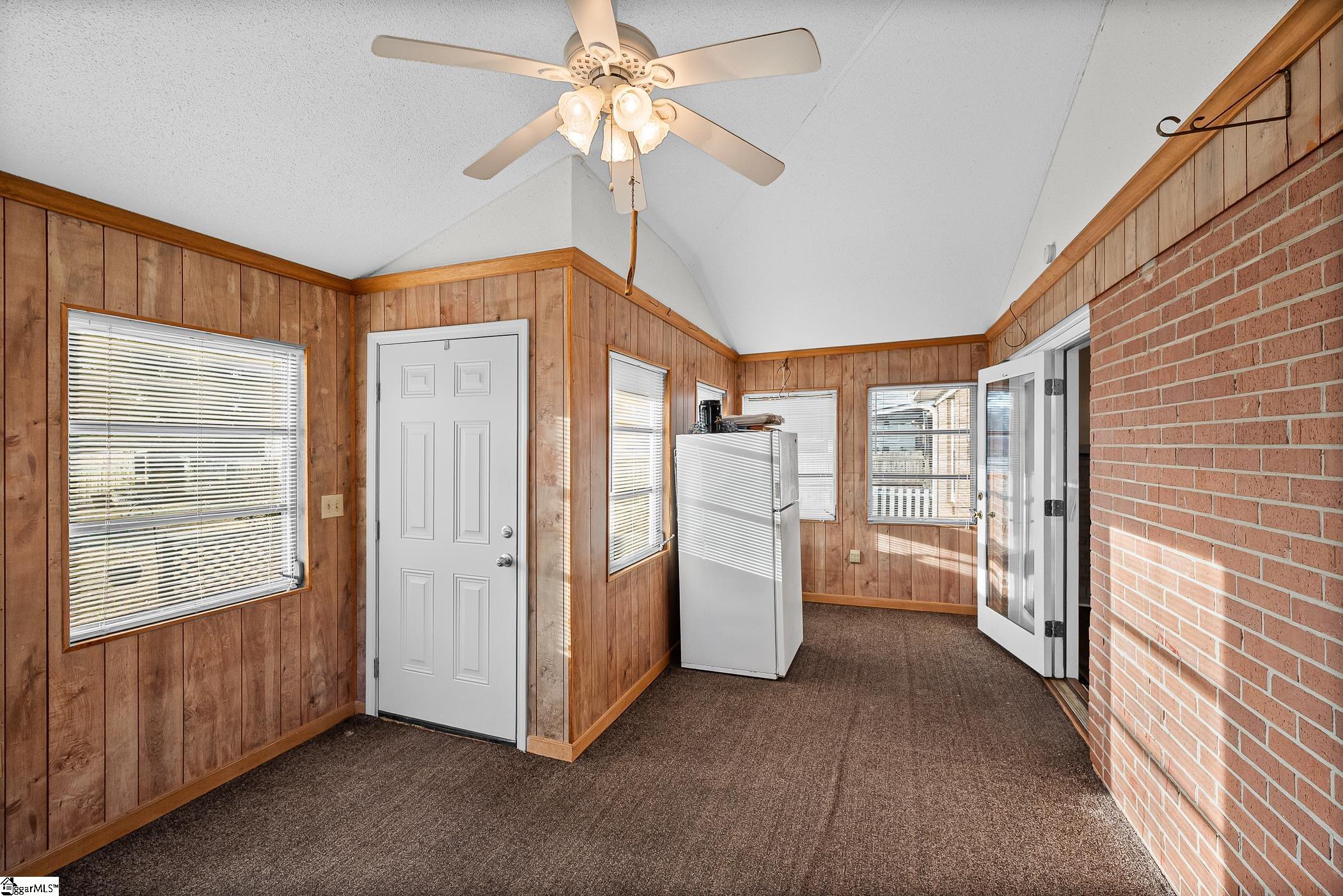 404 Reeves Drive Simpsonville, SC 29681 - Photo 29 of 33 Gallery Image 29