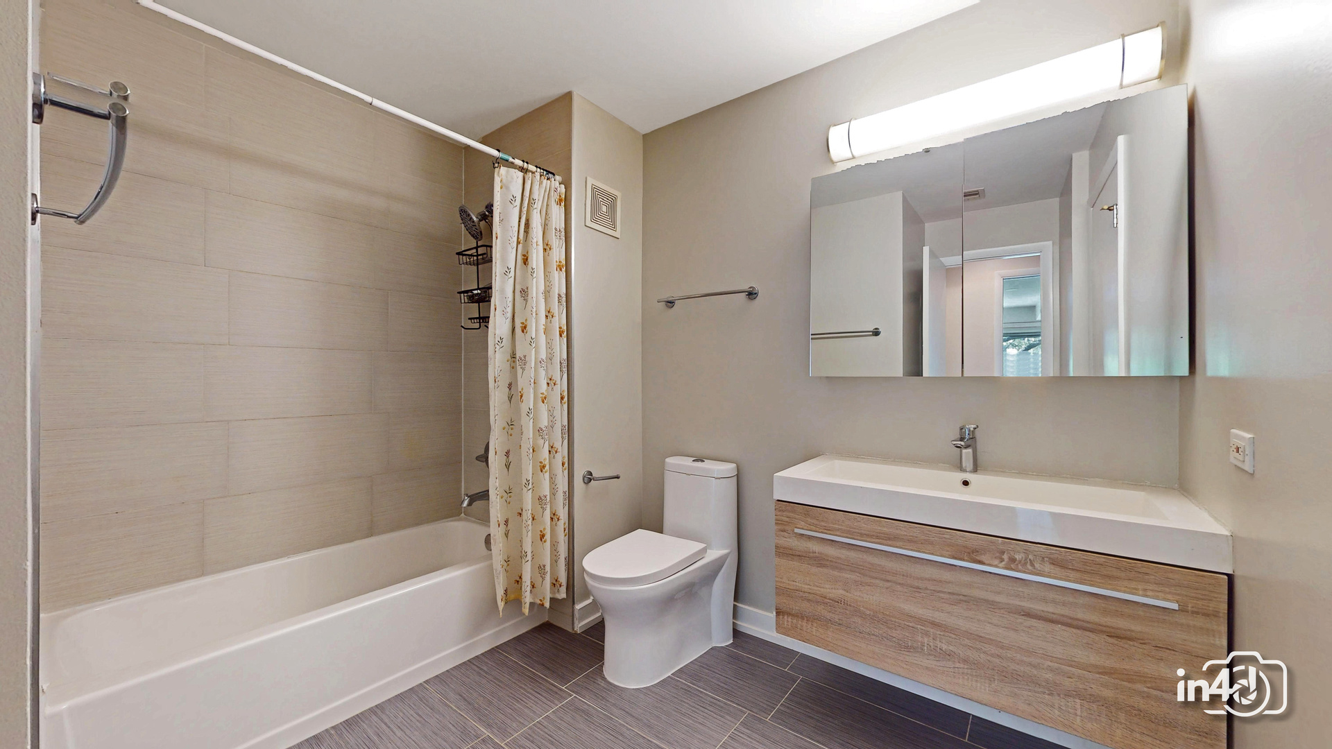 411 Kelburn Road, Unit 121 Deerfield, IL 60015 - Photo 14 of 31 Gallery Image 14