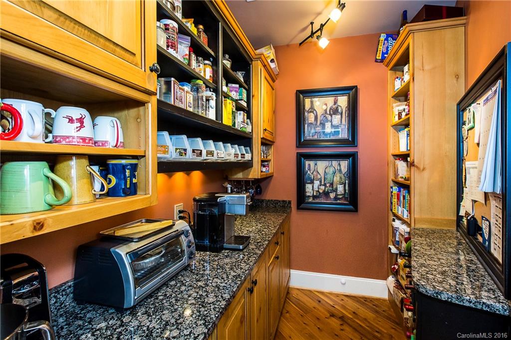 825 Pineview Lakes Road Chester, SC 29706 - Photo 5 of 24 Gallery Image 5
