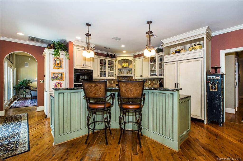 825 Pineview Lakes Road Chester, SC 29706 - Photo 7 of 24 Gallery Image 7