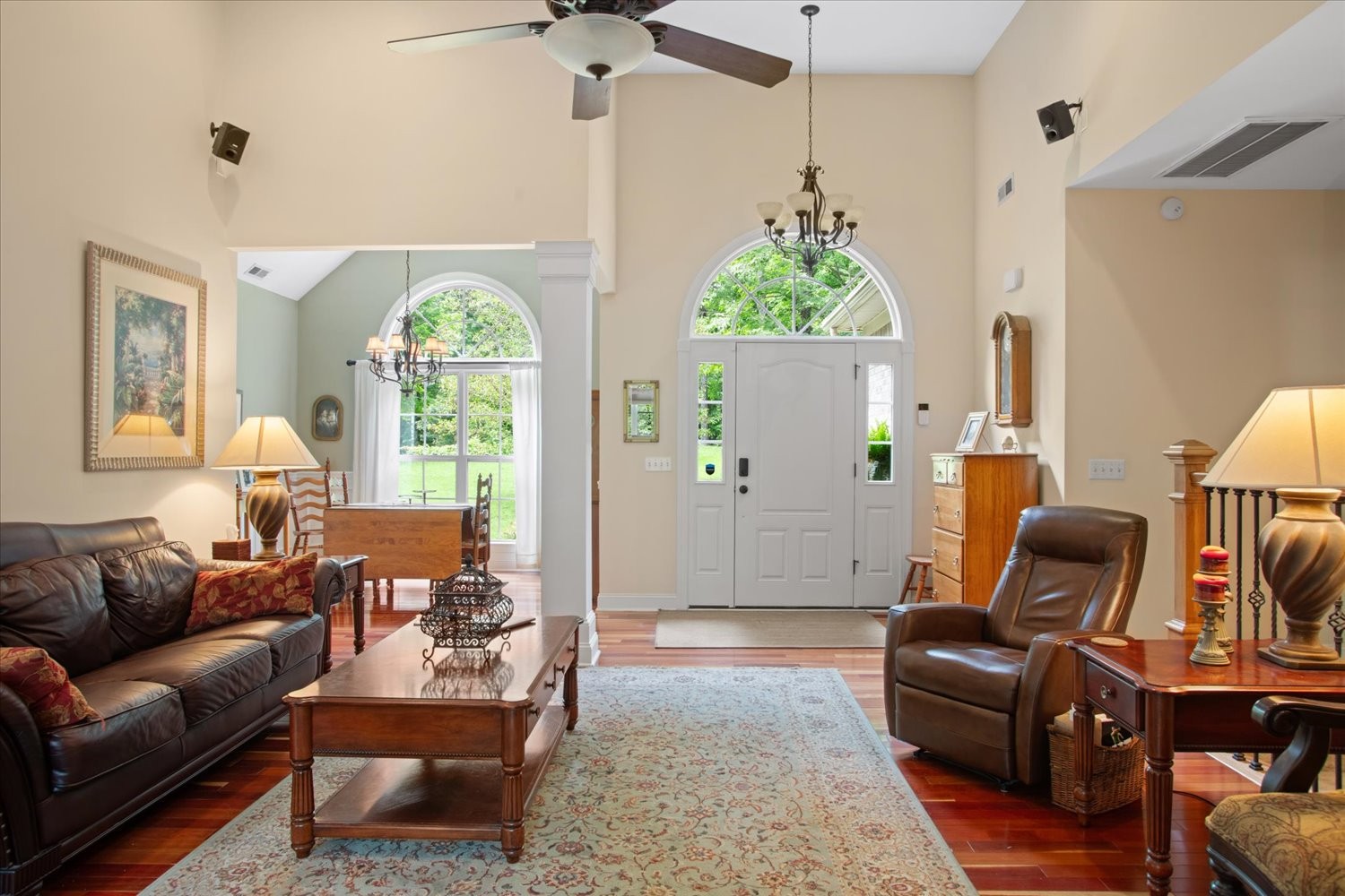 1765 Sugar Ridge Road Spring Hill, TN 37174 - Photo 14 of 44 a living room with furniture